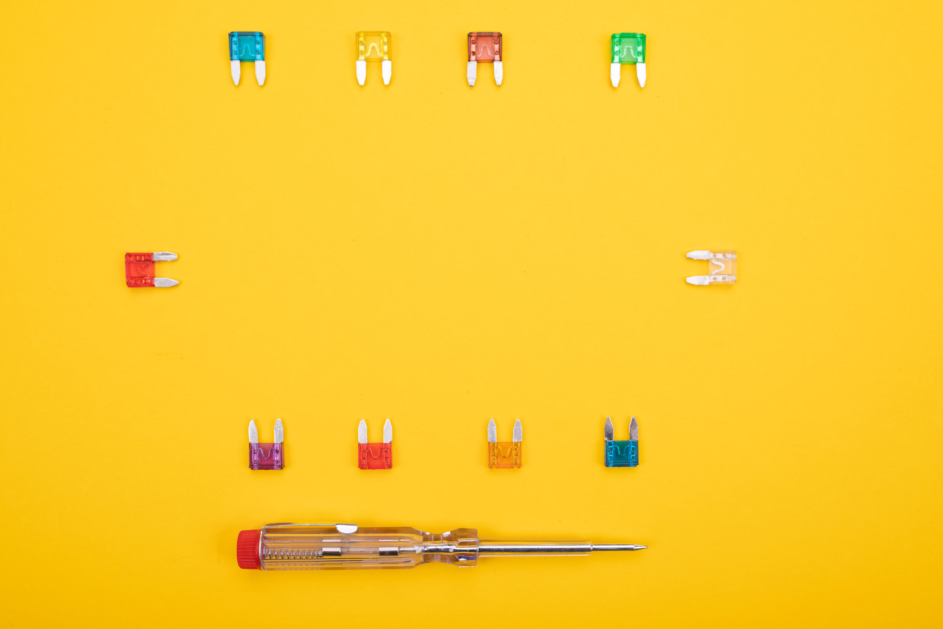 When a Mobile App Is Worth Building for Field Teams